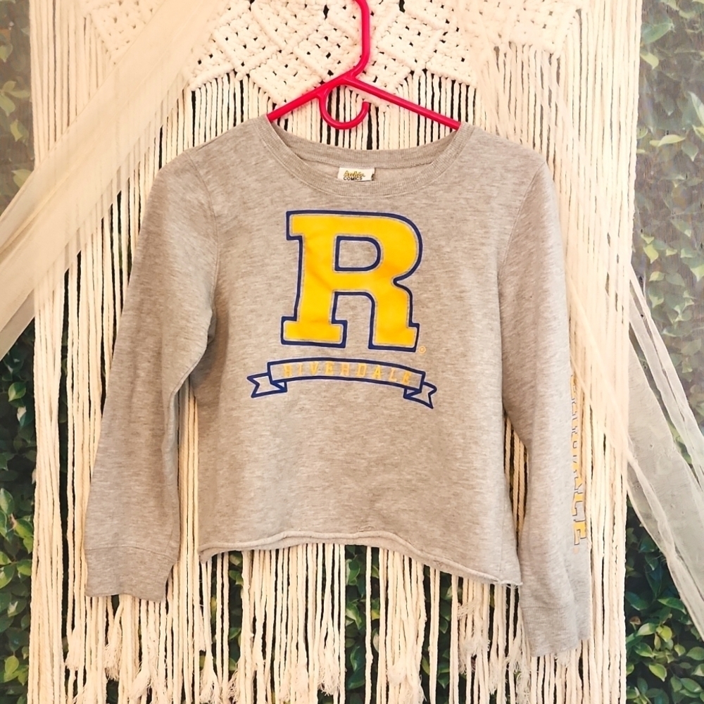 Riverdale Long Sleeve